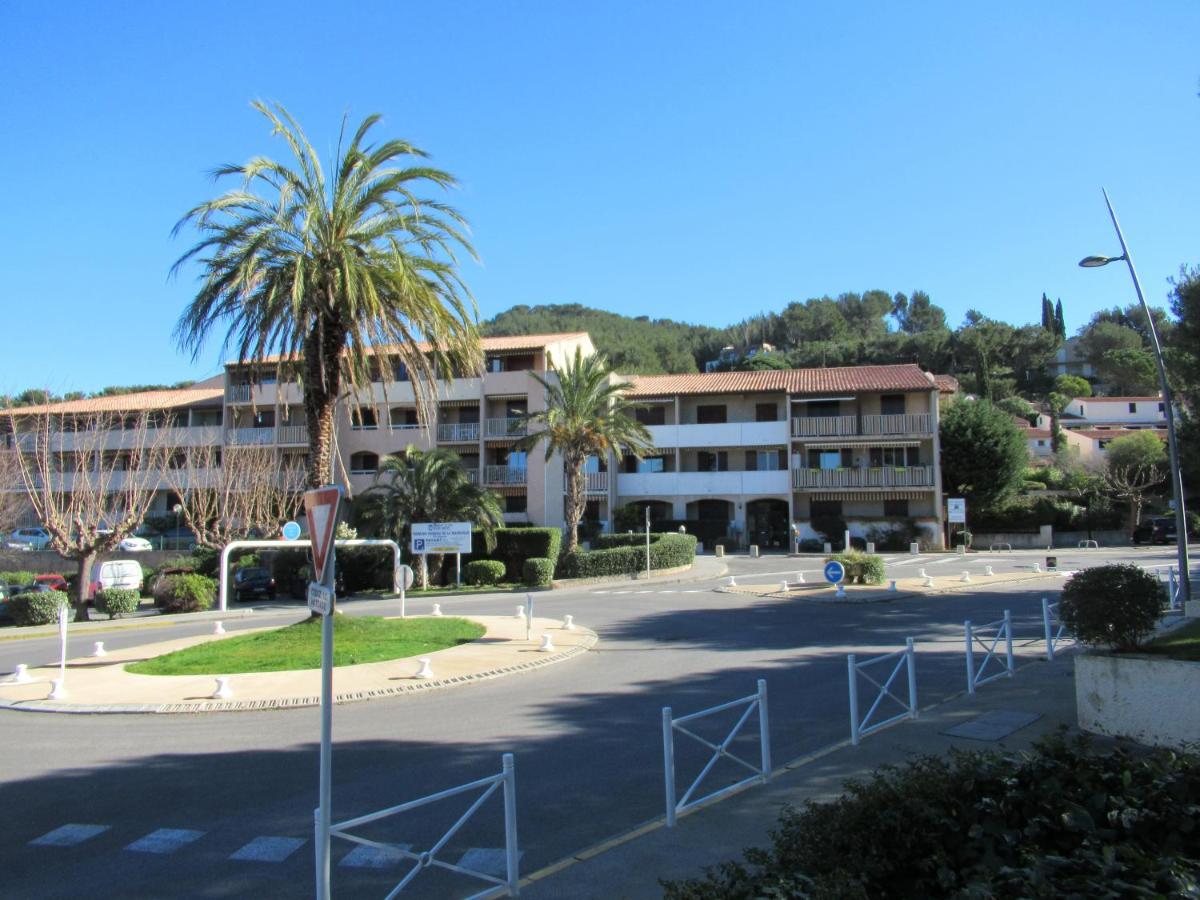 Studio en bord de mer Saint-Cyr-sur-Mer Buitenkant foto