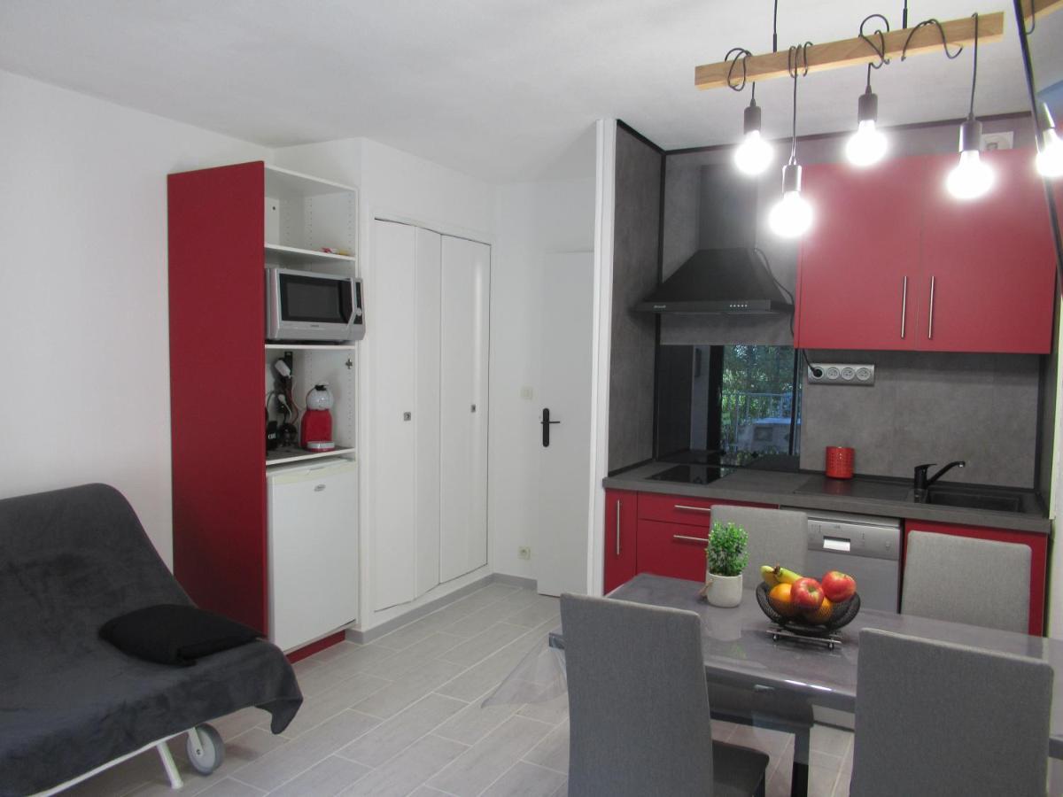 Studio en bord de mer Saint-Cyr-sur-Mer Buitenkant foto